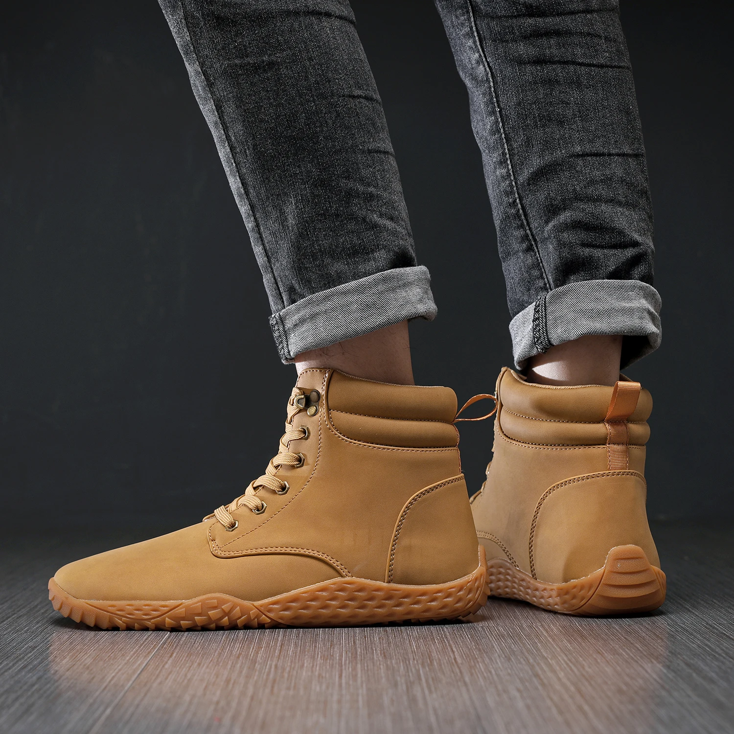 Unisex Wide Barefoot Shoes for Men Women Outdoor Trail Running Minimalist High-top Walking Shoes Lightweight and Breathable