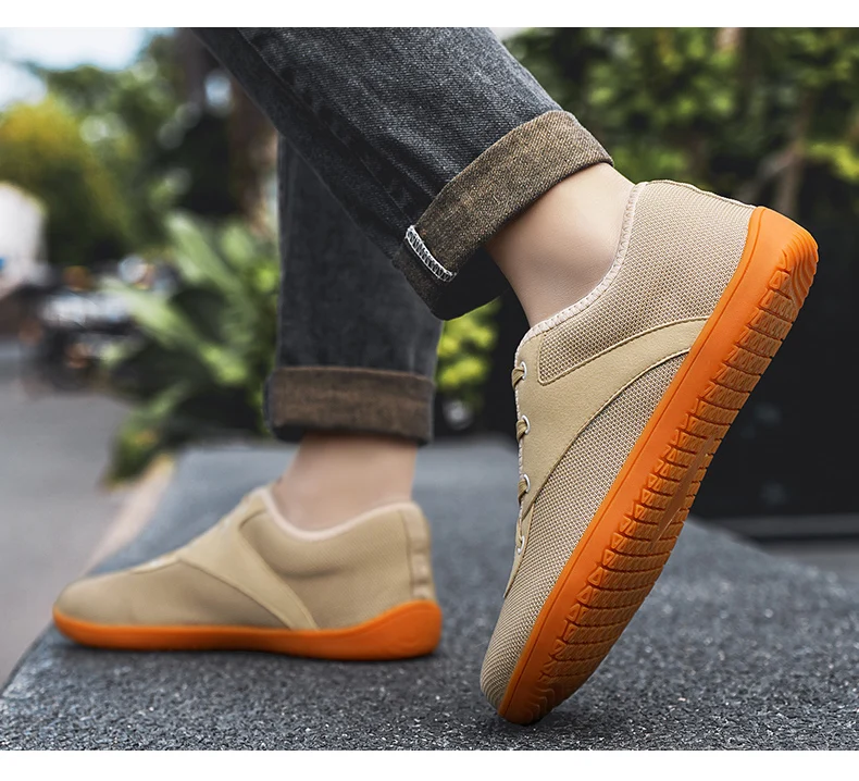 Men's barefoot walking shoes with wide toe and scattered minimalist shoes, suitable for gyms, driving offices.